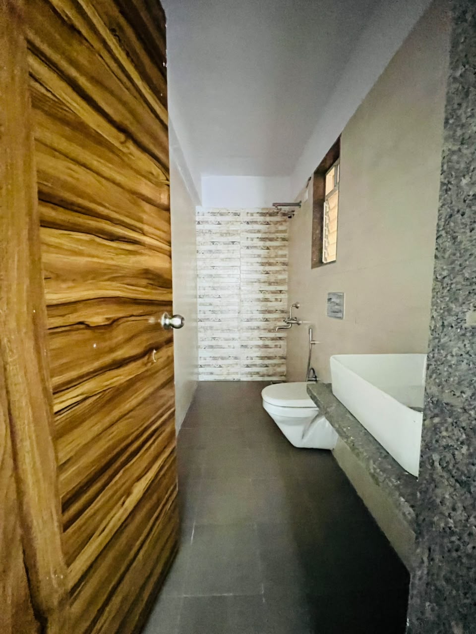2 BHK Tilak Nagar