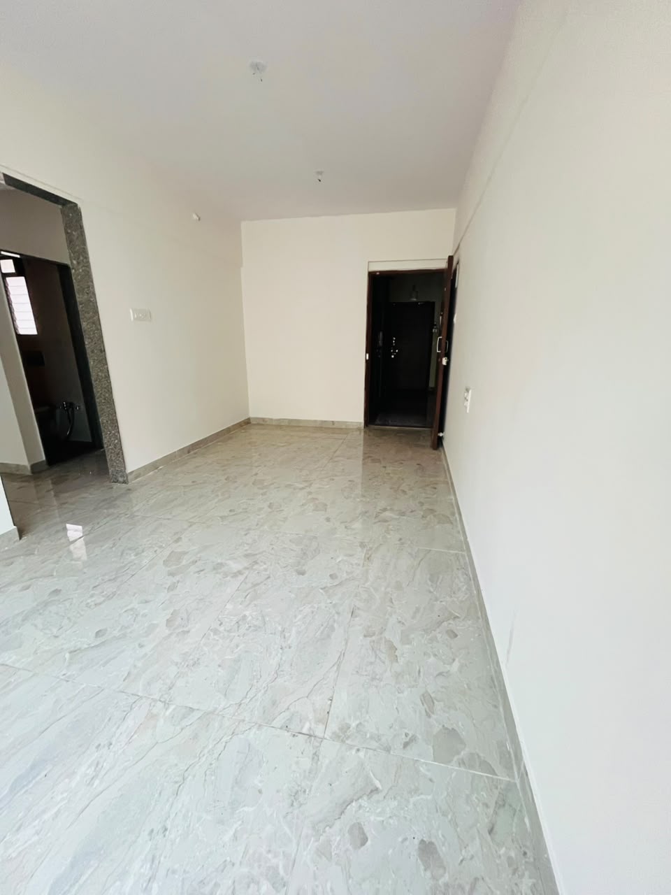 1 BHK  Tilak Nagar